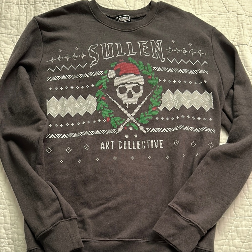 Men's Gray Sweater